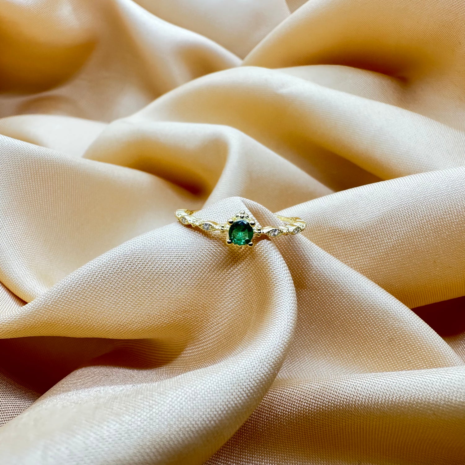 Adjustable Emerald Ring